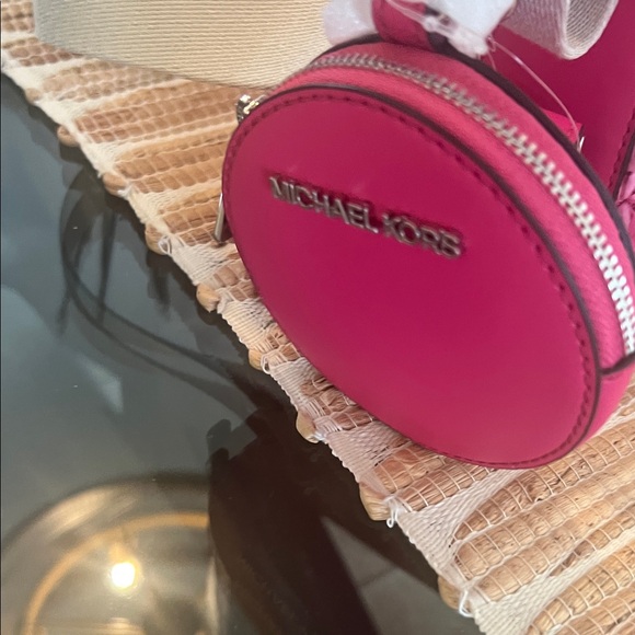 Michael Kors Pink and Cream Ombre Crossbody Bag - Picture 3 of 16